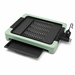 smokeless grill with removable black plate, mint housing, and detachable oil tray